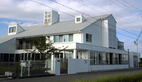 ピュアキッズこども園 園舎